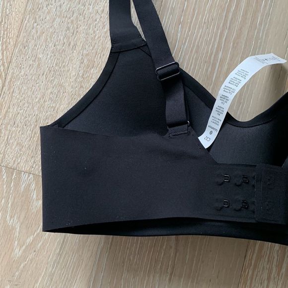 lululemon Hold True Bra Black Sz32C - Picture 6 of 10